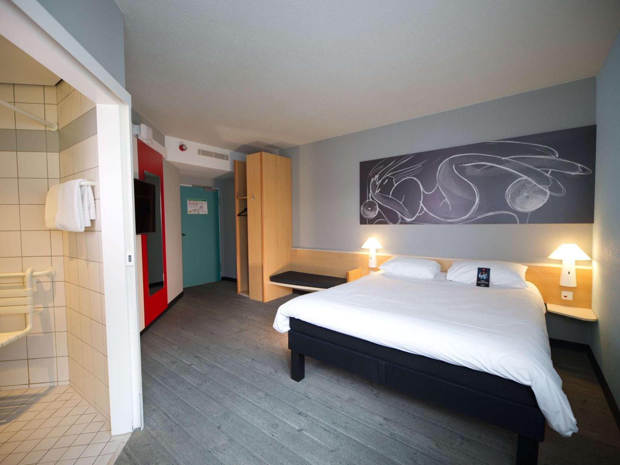 Ibis Koln Messe Hotell Exteriör bild