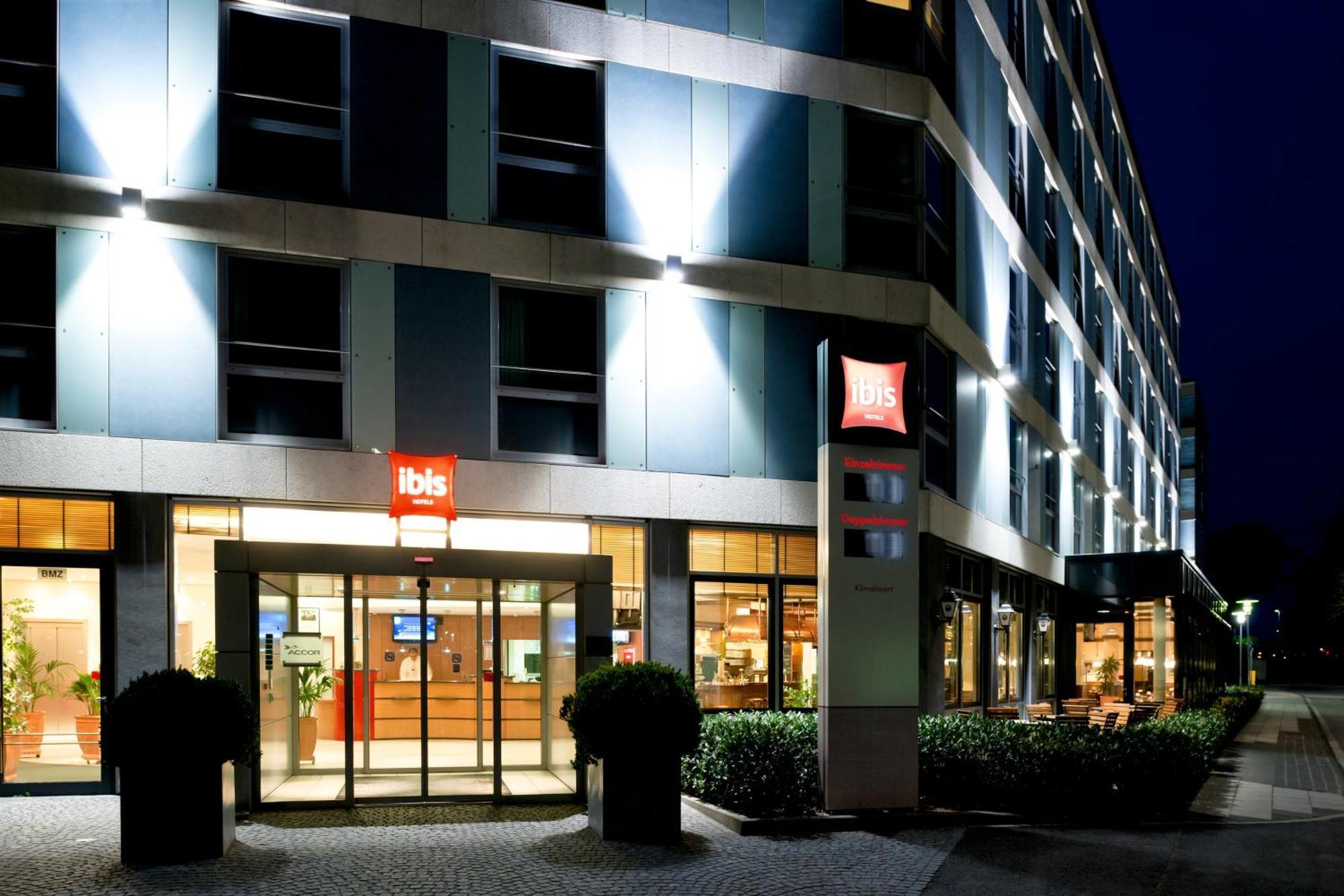 Ibis Koln Messe Hotell Exteriör bild