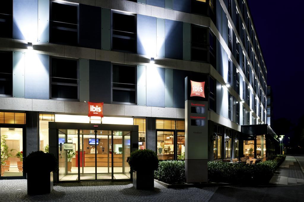 Ibis Koln Messe Hotell Exteriör bild